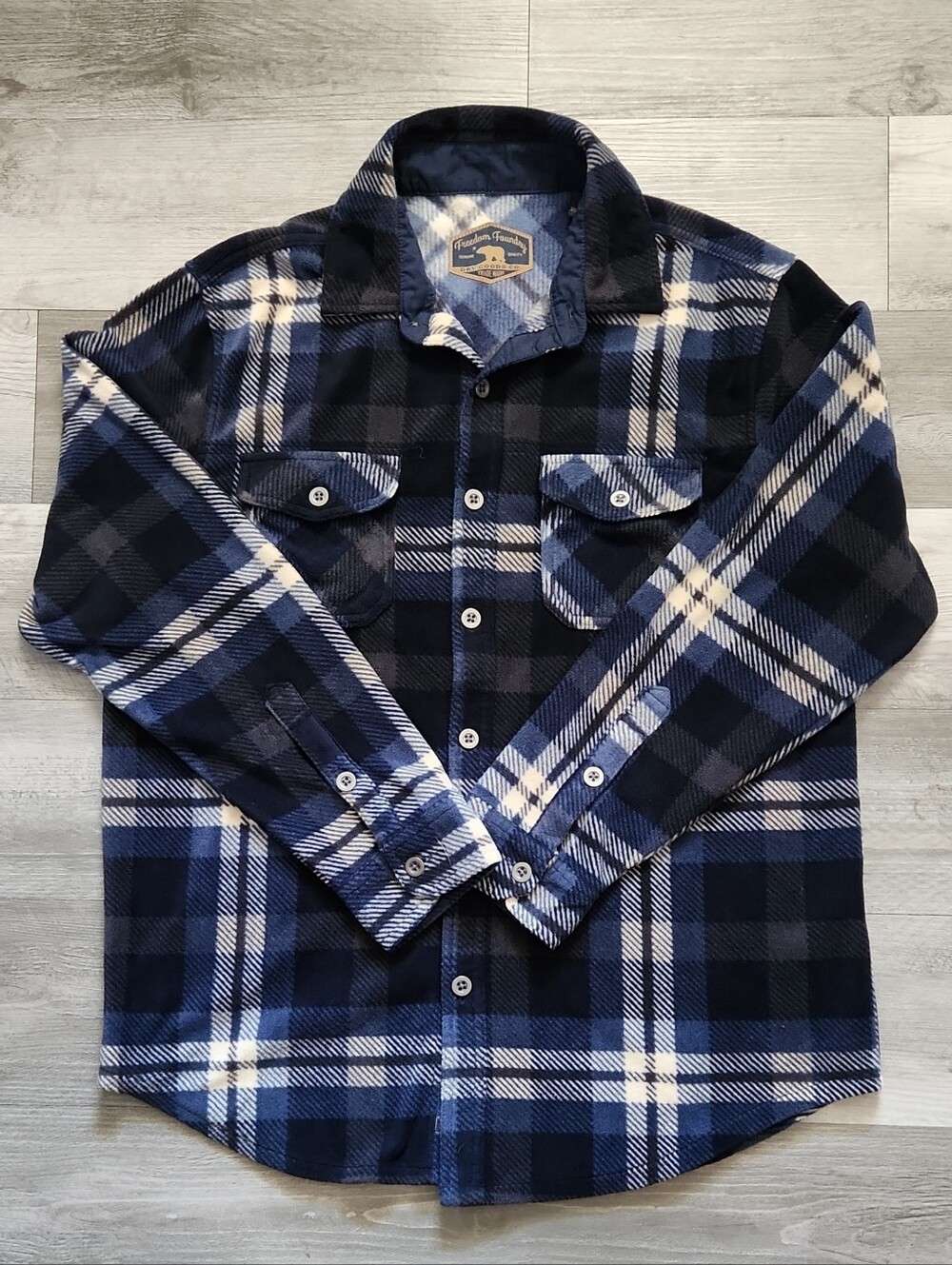 Freedom Foundry Mens Blue Plaid Fleece Shirt Jacket Brushed Metal Buttons Size M